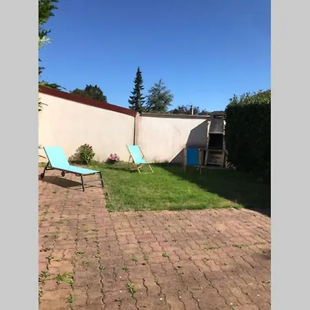 Apartment Joli Avec Jardin - La Maove